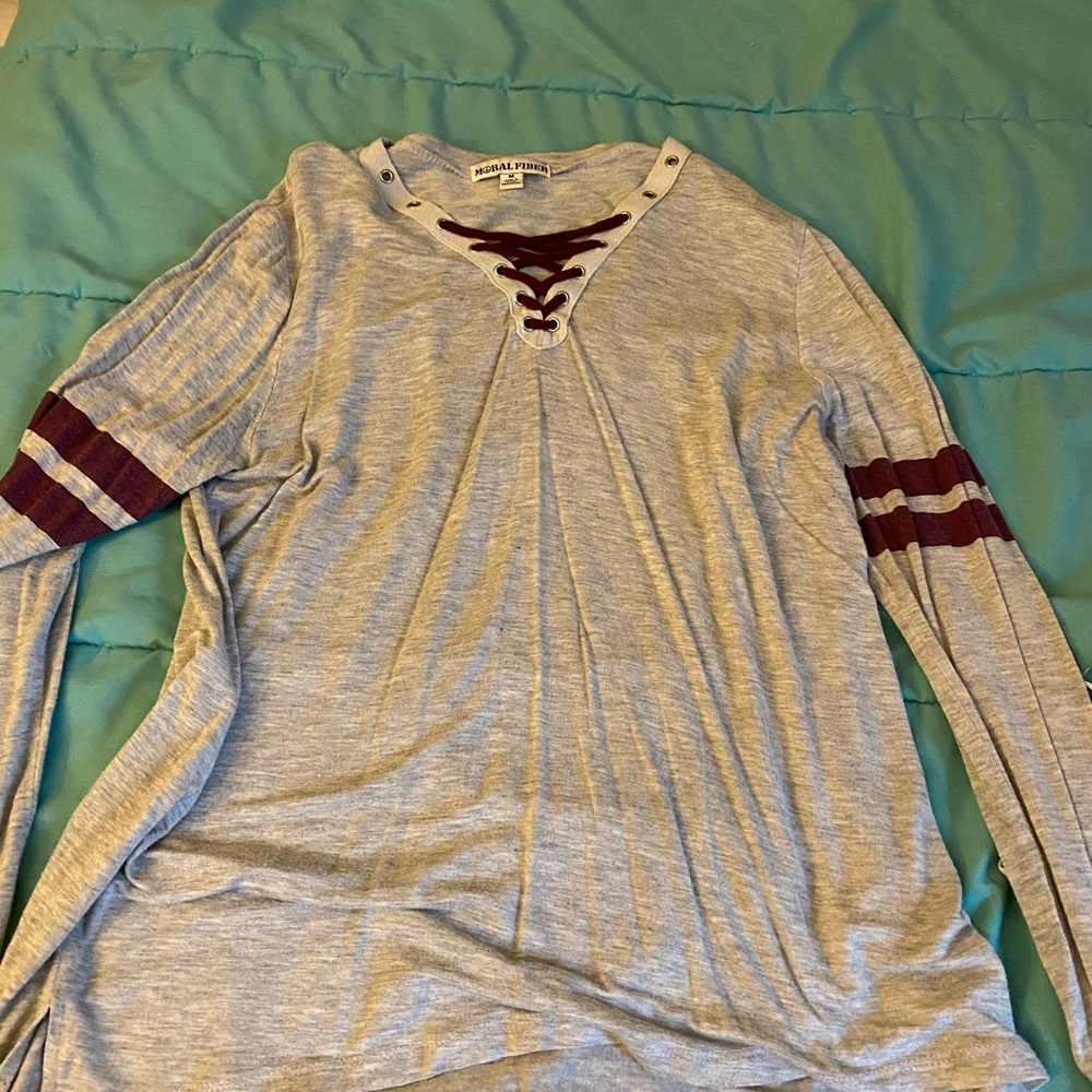 Long sleeve tee
